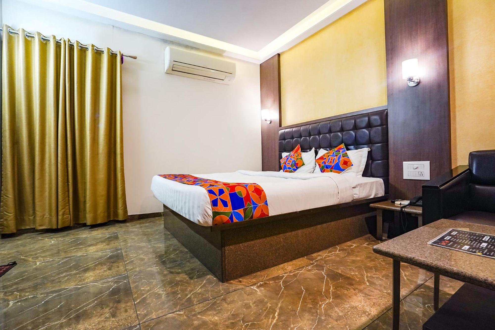 Fabhotel Jagannath - Nr Platinum Hospital, Sitabuldi Nagpur Esterno foto