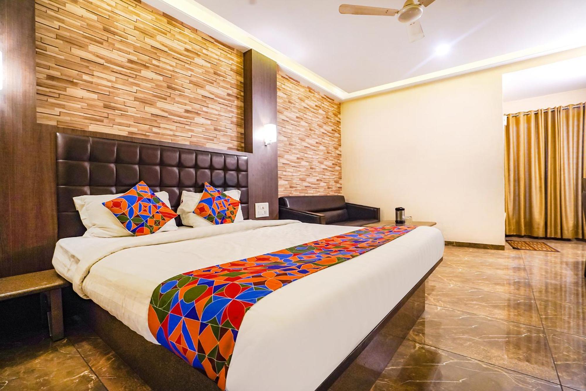 Fabhotel Jagannath - Nr Platinum Hospital, Sitabuldi Nagpur Esterno foto