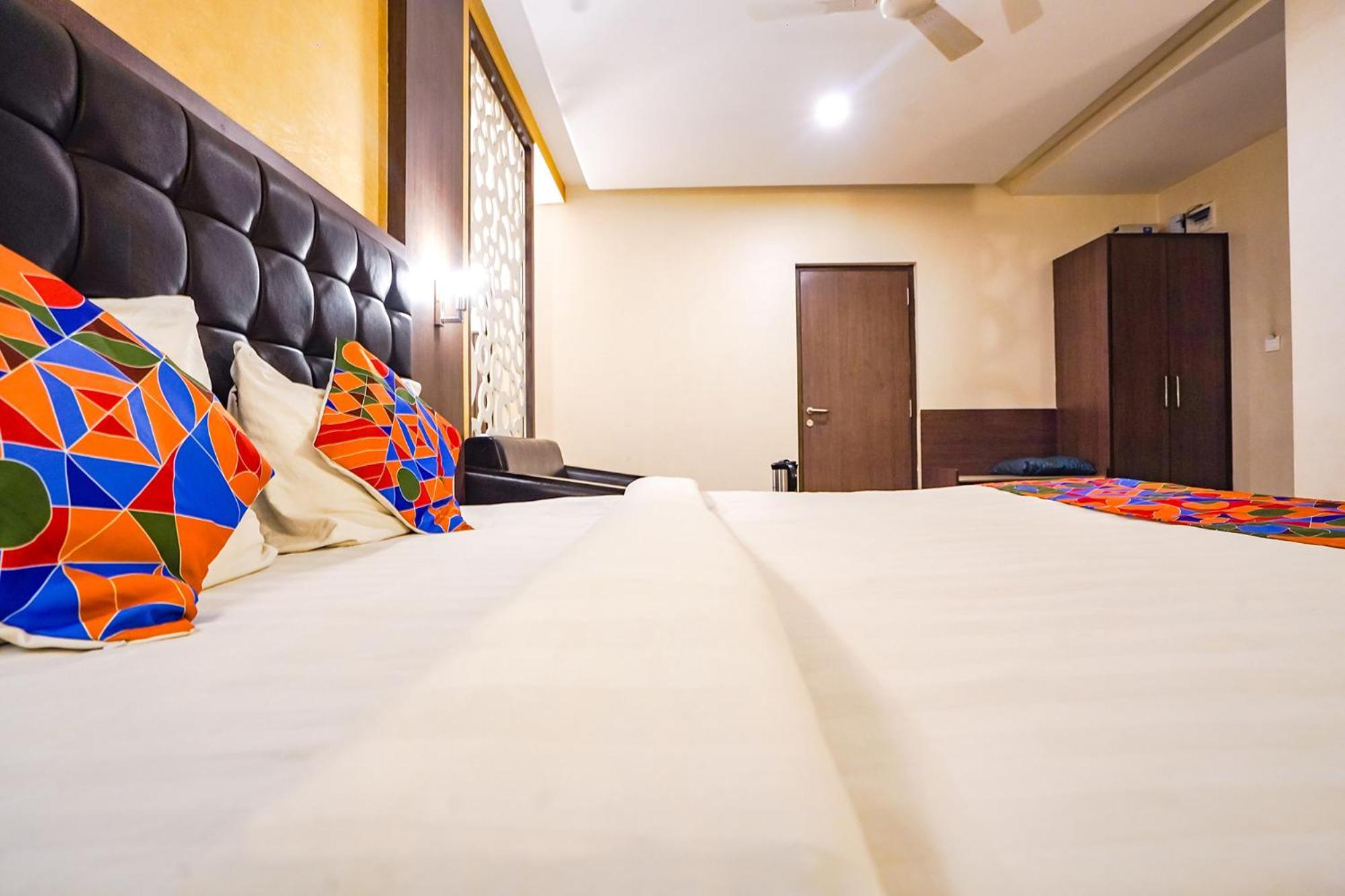 Fabhotel Jagannath - Nr Platinum Hospital, Sitabuldi Nagpur Esterno foto