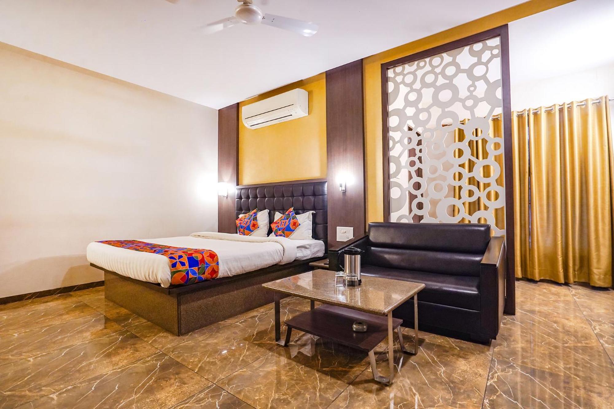 Fabhotel Jagannath - Nr Platinum Hospital, Sitabuldi Nagpur Esterno foto